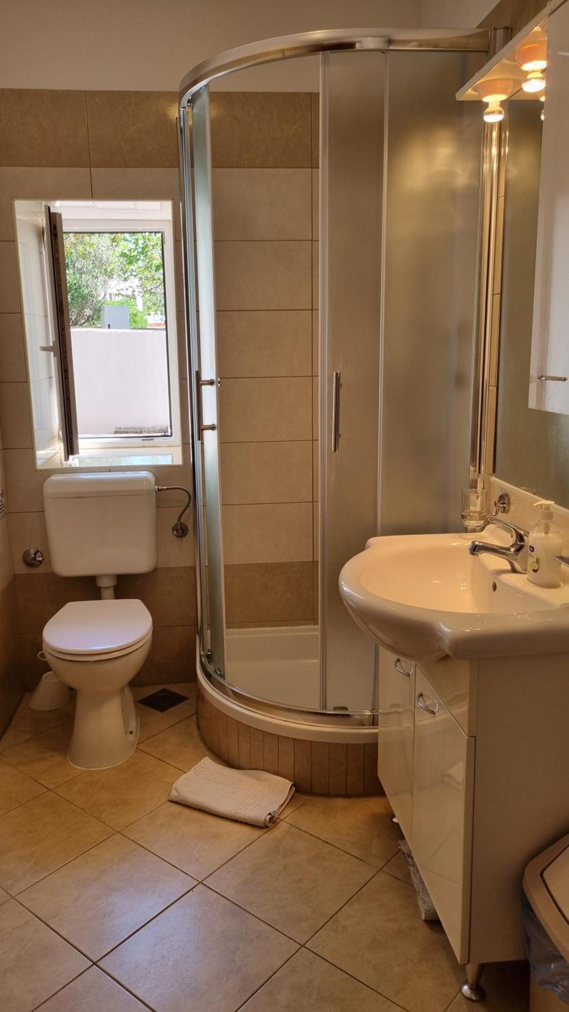 Apartament Tiha Sea Šilo