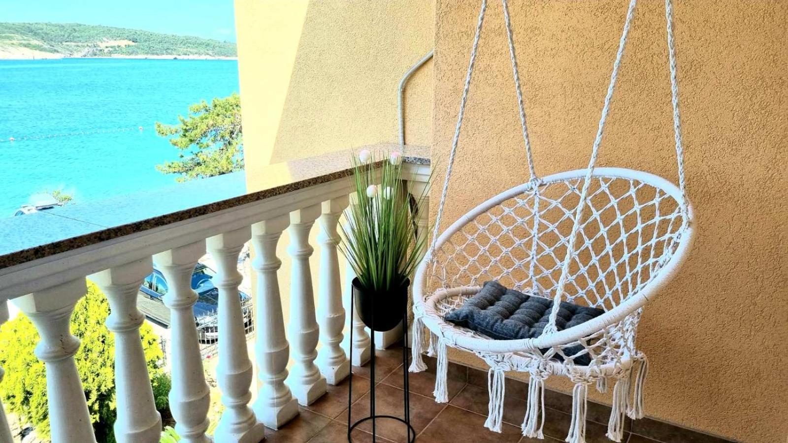 Tiha Sea Apartament