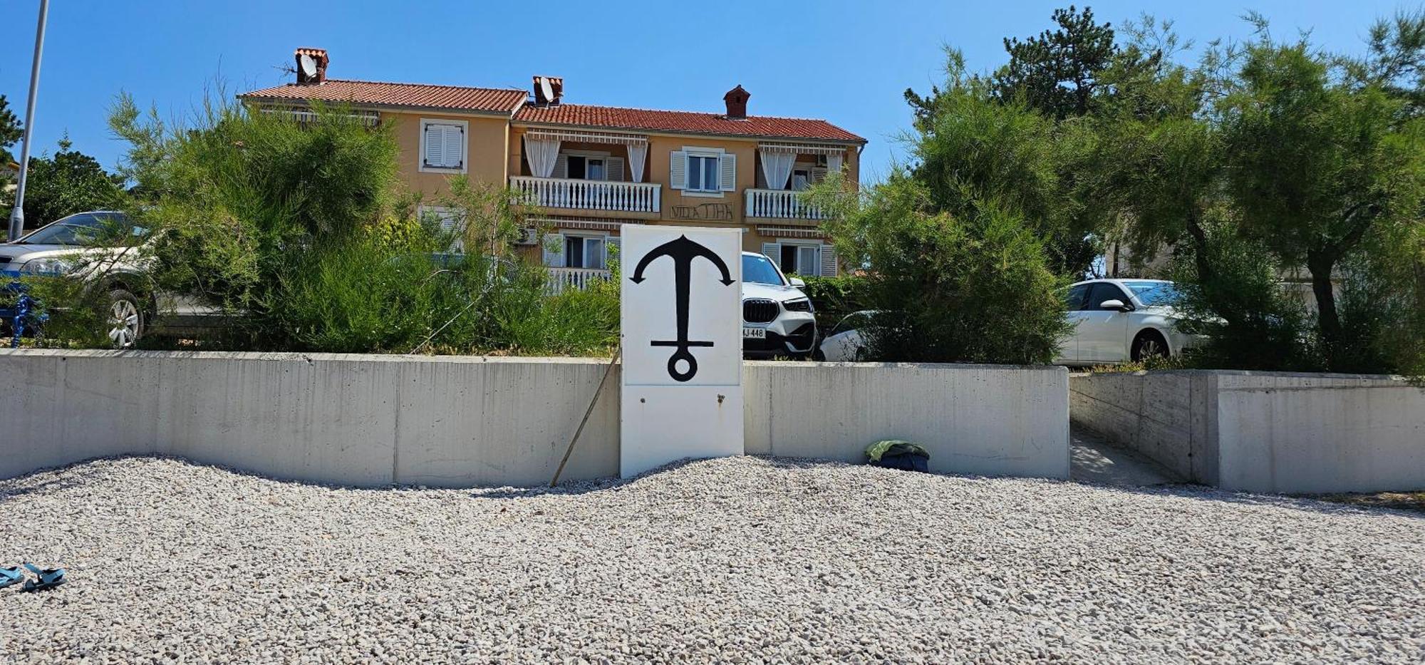 Tiha Sea Apartman